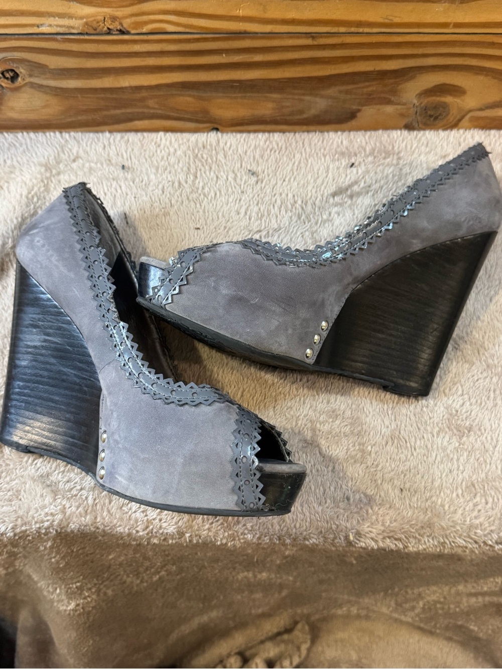 Carlos Santana Gray Suede Peep-Toe Wedges